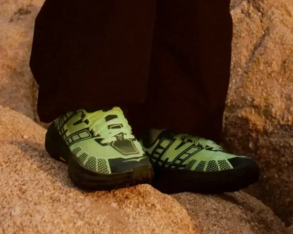 HOKA Speedgoat 2 Neon Yuzu Black